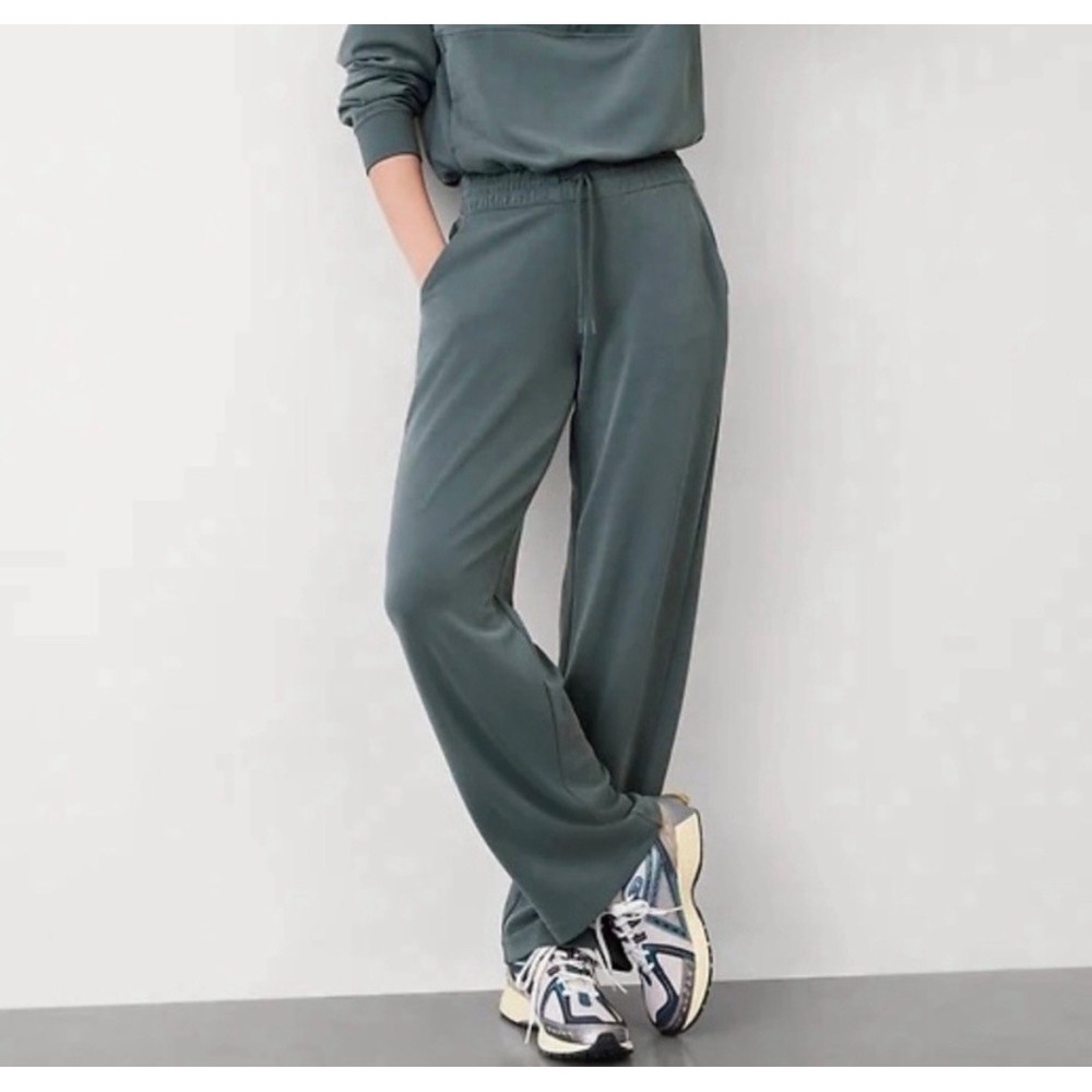Athleta Sea‎ Soft Midrise Straight Pant Eden Green Small